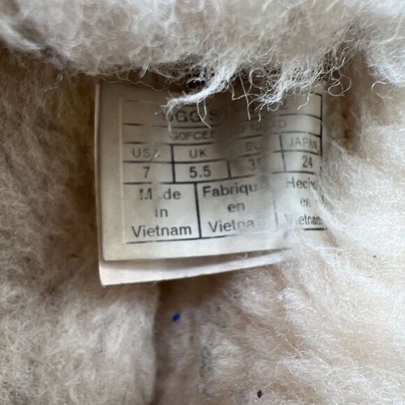 UGG Australia Women's Size 7 Ansley Tan Slippers 3312 Sherpa Lined Shoes - Picture 9 of 9